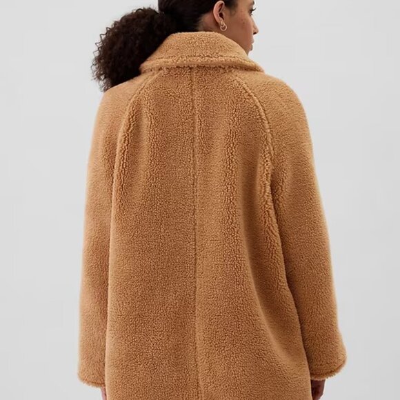 GAP Sherpa Coat XL Oversized Button Front Fleece Jacket with Pockets Beige -NEW - Picture 2 of 5